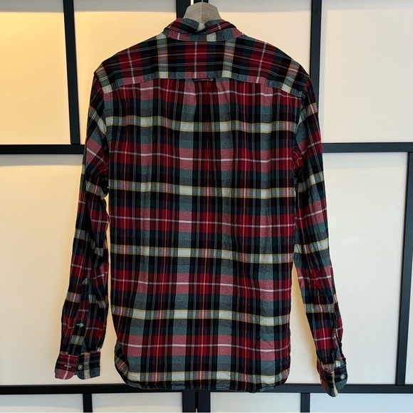 J. Crew Oxford plaid men’s button down shirt. Size Medium - Picture 2 of 10